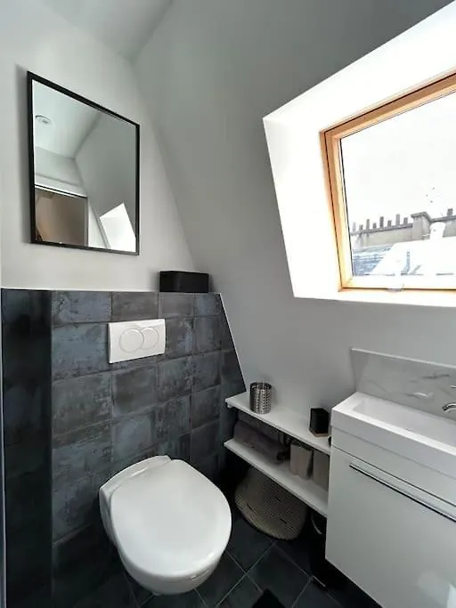 Apartment Fully Renovated Studio For 2 Paris France